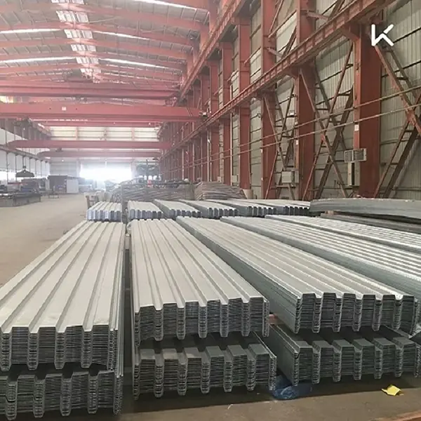 Bodenbelag aus Verbundwerkstoff